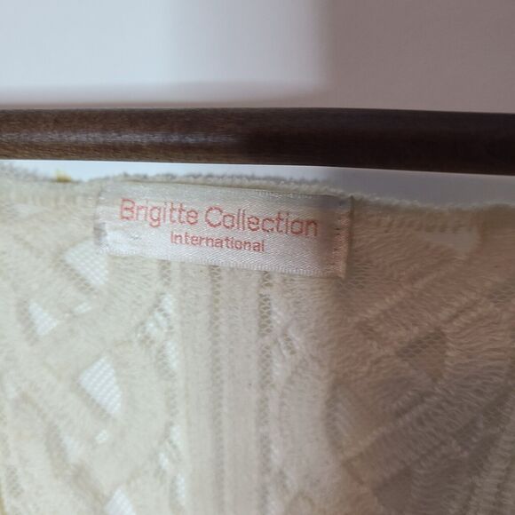 Brigitte Collection International Boho Lace Swimsuit Coverup One Size - Picture 2 of 4